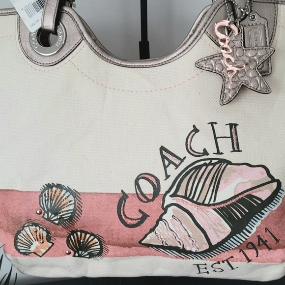 Coach Cream And Coral Shell Tote - Picture 6 of 16